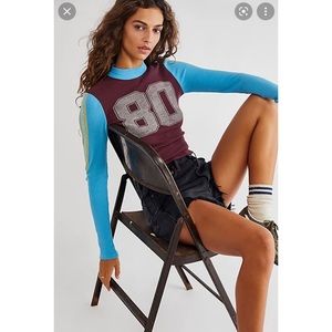 NWOT size Medium Daydreamer long sleeve